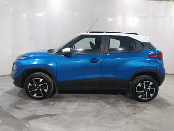 Used 2021 Tata Punch Creative Dual Tone Petrol Manual Image