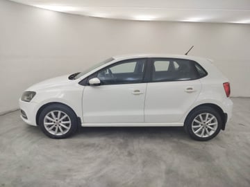 Used 2017 Volkswagen Polo Highline Plus 1.5 (D) 16 Alloy Diesel Manual Image