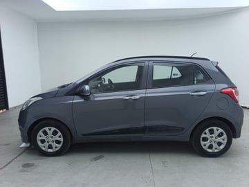 Used 2014 Hyundai Grand i10 Sportz AT 1.2 Kappa VTVT Petrol Automatic Image