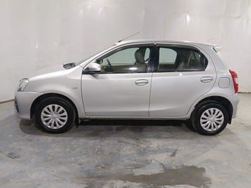 Used 2018 Toyota Etios Liva GX Petrol Manual Image