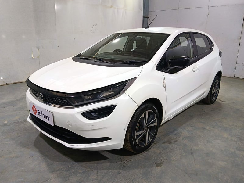 Used 2020 Tata Altroz XE Rhytm Petrol Petrol Manual exterior LEFT FRONT CORNER VIEW