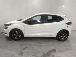 Used 2020 Tata Altroz XE Rhytm Petrol Petrol Manual exterior LEFT SIDE VIEW