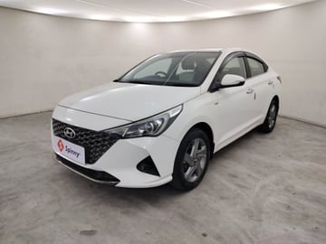 Used 2022 Hyundai Verna SX 1.5 VTVT IVT Petrol Automatic Image