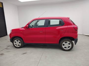 Used 2023 Maruti Suzuki S-Presso Vxi Plus Petrol Manual Image