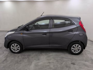 Used 2018 Hyundai Eon Magna + Petrol Manual Image