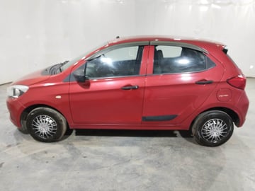 Used 2019 Tata Tiago Revotron XM Petrol Manual Image