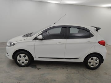 Used 2017 Tata Tiago Revotron XZ w/o Alloy Petrol Manual Image