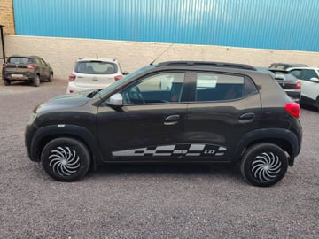 Used 2017 Renault Kwid 1.0 RXT Petrol Manual Image